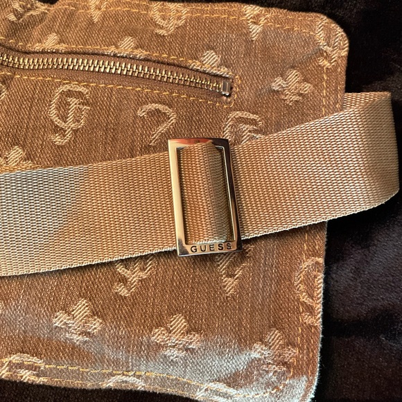 Y2K Vintage GUESS Ella Mini Belt Bag Denim Beige/ Grey with Silver Hardware. - Picture 9 of 15